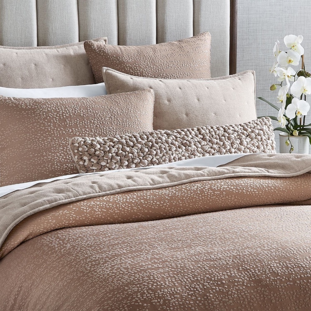 Hudson Park Collection Allegatore Duvet Cover, King